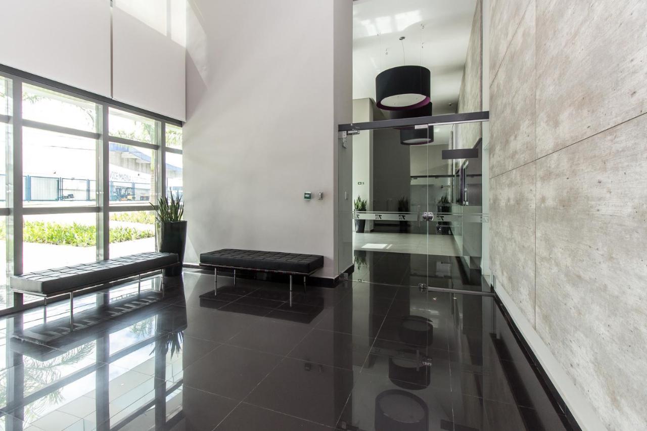 Studio Luxo Casal - Central - 7Th036 Curitiba Dış mekan fotoğraf